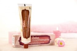 Ziołowa pasta do zębów z goździkiem 100ml